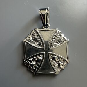 Viking Nordic Cross Skull Pendant Stainless Steel 24 Inch Chain Faith Punk Gift